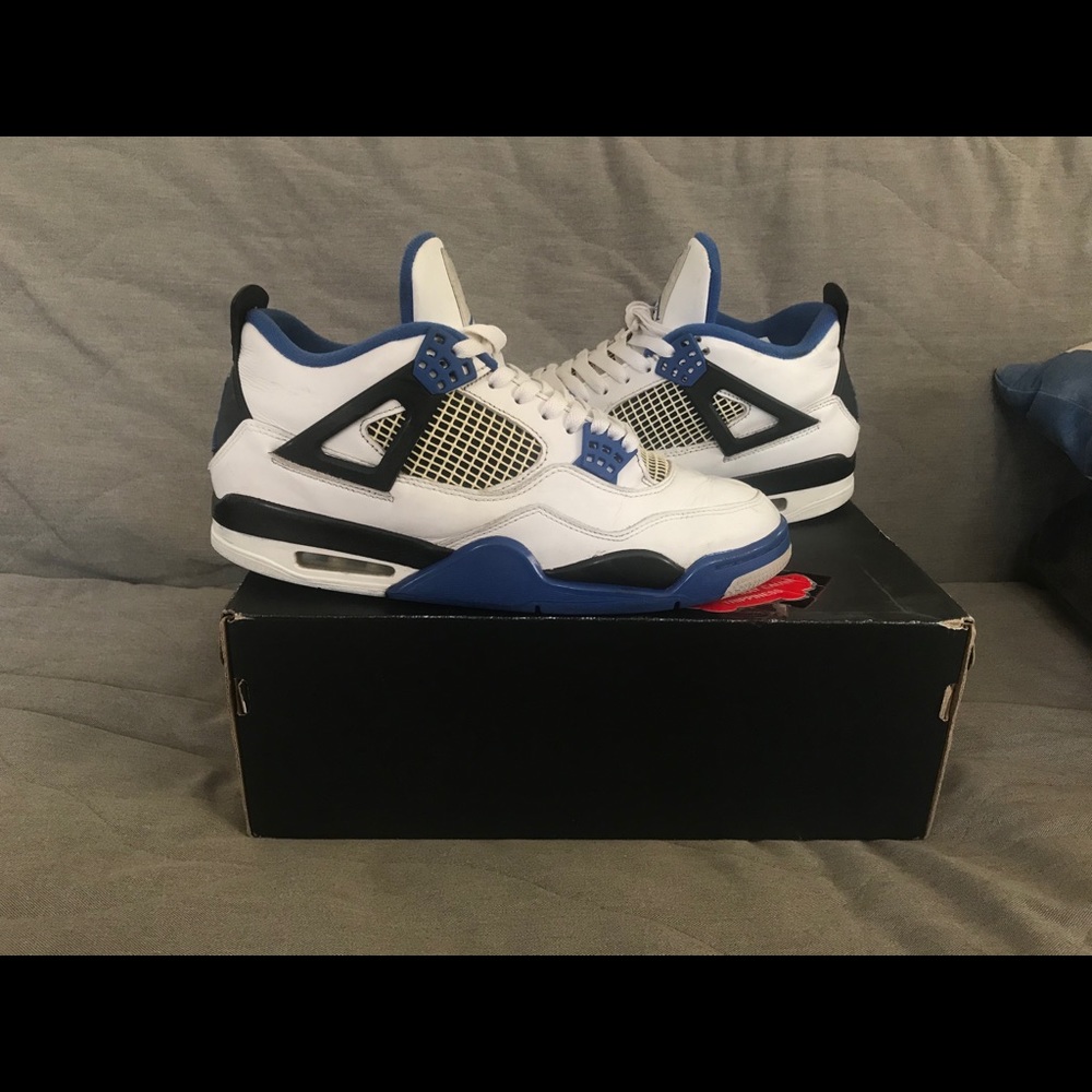 Jordan 4 Motorsport